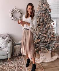 Comment porter une jupe longue plissée en hiver ?