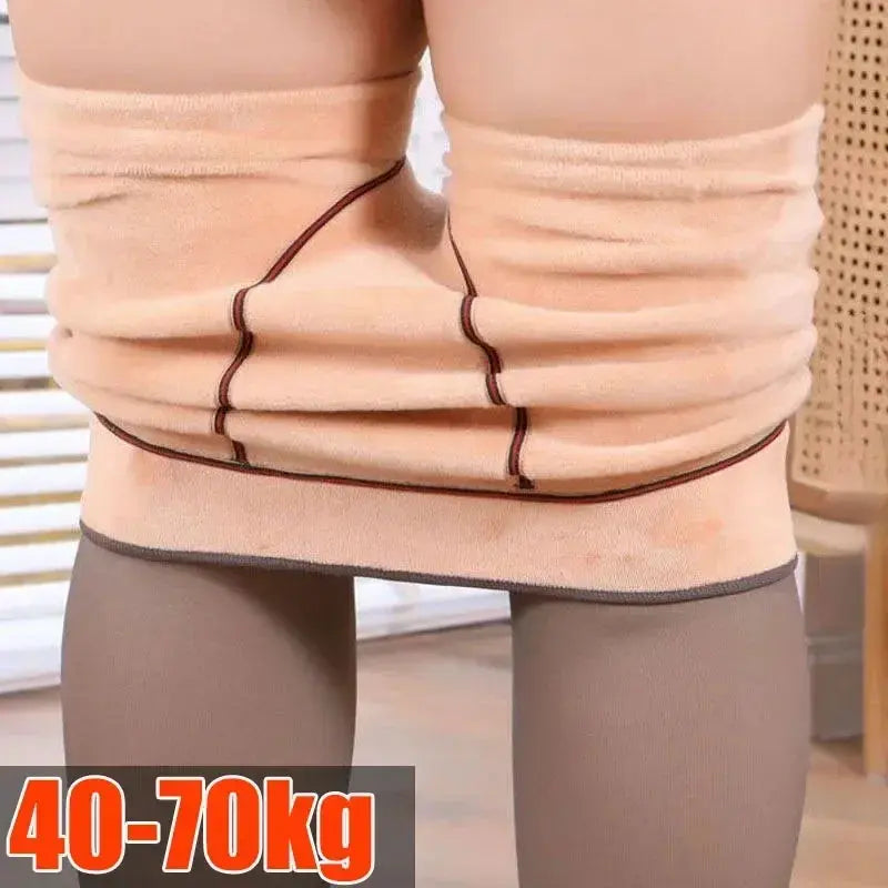 Ce collant doublé en polaire permet de porter robes et jupes tout l'hiver sans avoir froid : j Ce collant doublé en polaire permet de porter robes et jupes tout l'hiver sans avoir froid : j