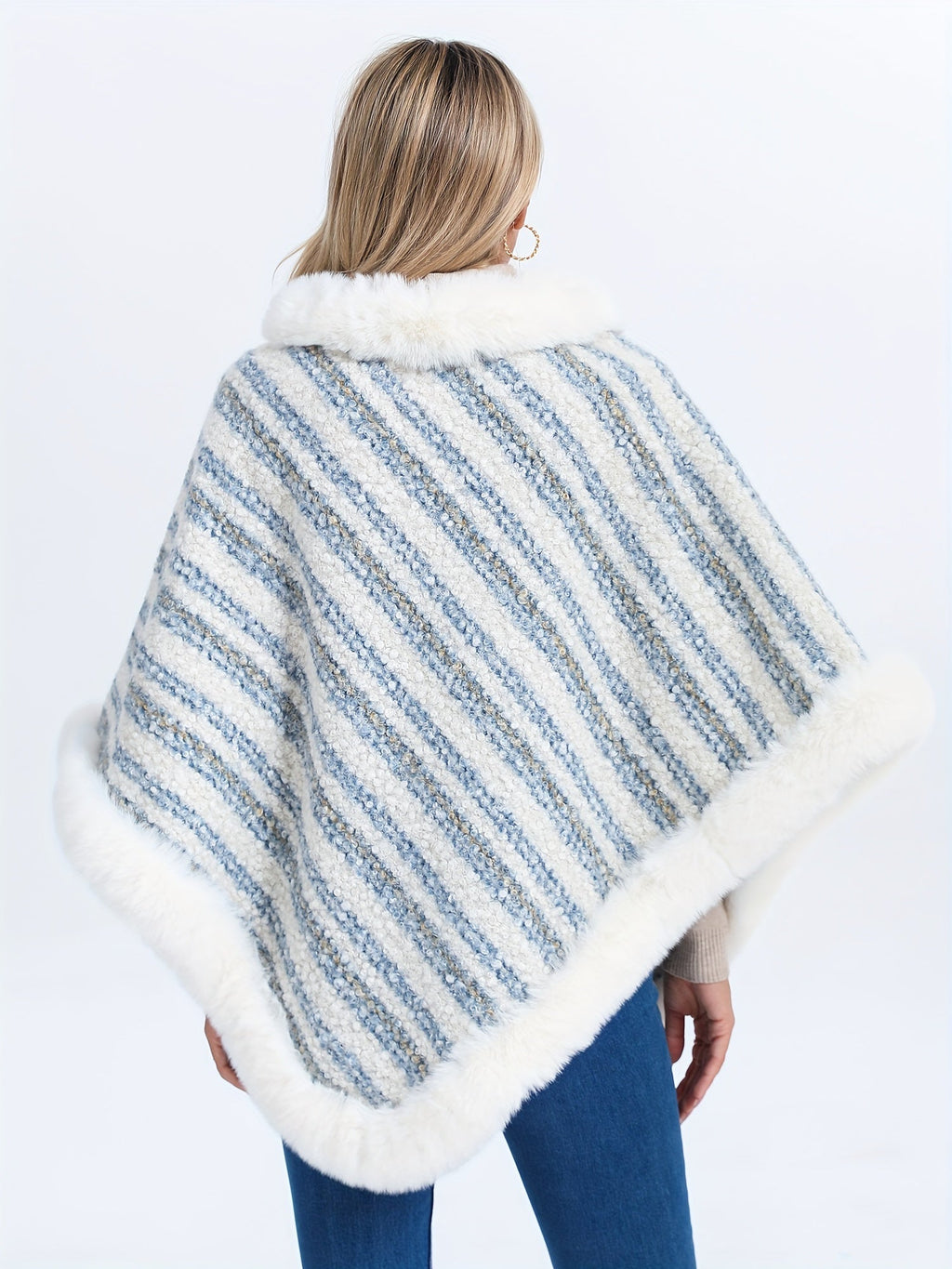 Joli poncho femme