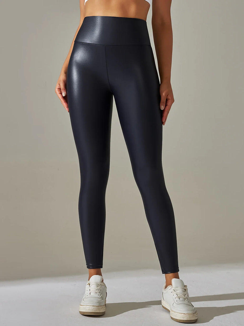 Legging simili cuir chaud