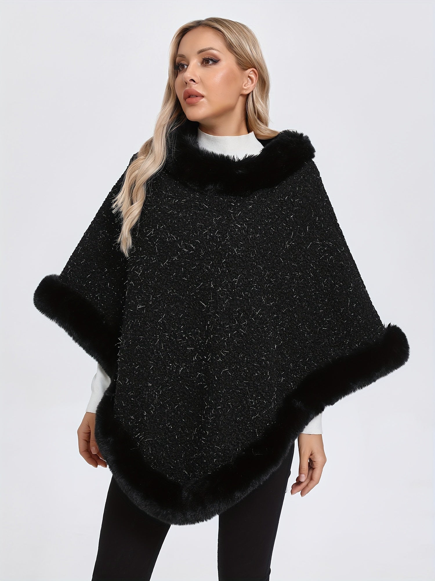 Poncho femme noir chic